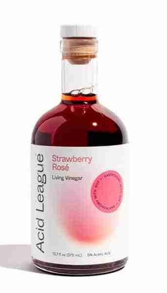 3LDGG4V9SI-strawberryrose