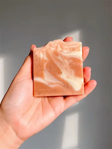 La Haut Studio - Strawberry Milk
