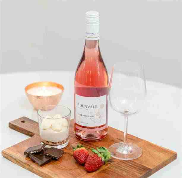 G864P2MUBV-pinkmoscato2.PNG