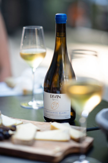 DIVIN Non-Alcoholic Vigneron Sauvignon Blanc, 750Ml