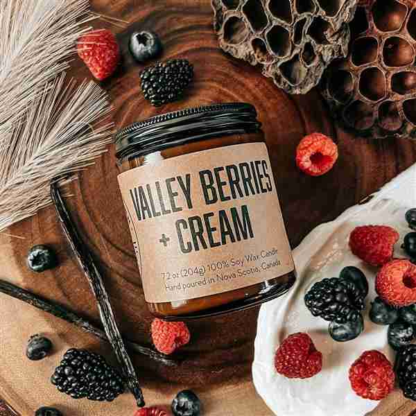 U9H7H9ZIJI-VALLEY-BERRIES-CREAM