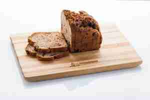 cinnamon-raisin-half-loaf-red