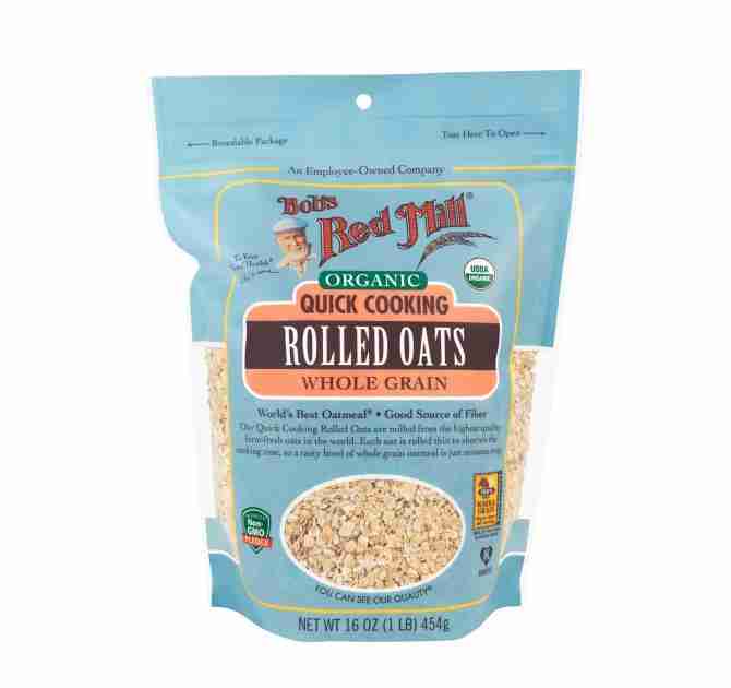 food-drink-bob-s-red-mill-organic-quick-cooking-rolled-oats-453g-1_840x840